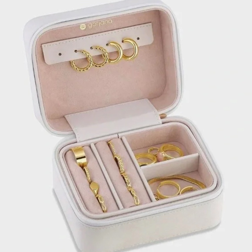 Gorjana White Jewelry Box with Gold Accents